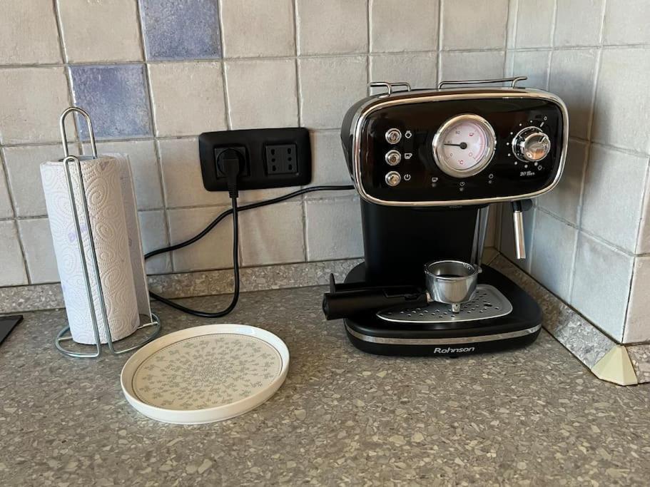 Lovely Spacious 3br Just Outside Of Centre Apartment *